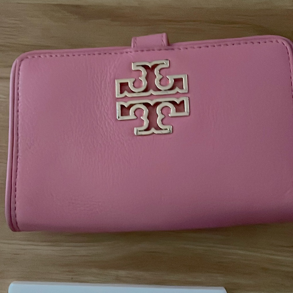 Tooth Burch pink leather wallet